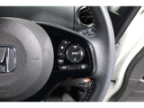 Hondaセンシングの機能のひとつ、アダプティブクルーズコントロール付!アクセルから足を離しても設定したスピードと前車との車間を保ち走行してくれます!車線維持もアシスト☆高速道路で疲労軽減ですね☆