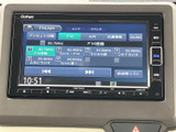 お好みの音楽を楽しめるオーディオ画面です。ラジオやCD、USBなど様々なメディアに対応し、ドライブをより一層盛り上げます。