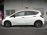 ノート 1.2 e-POWER X ブラックアロー 