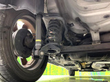 お車を安心してお乗りいただく為には、足回りの定期点検が欠かせません。サービスサポート(有償保証)では無料点検もご提供しており、安心のカーライフをお過ごしいただけるサポート体制が整っています。