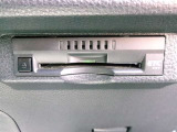 お得で便利なETCを装備♪ETCのメリットは料金がお得になるだけではありません!ETC専用出口ではスーイスイっと停止ぜずに通過できることもメリットです☆