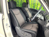 運転席シート廻りは使用感も少なく、良好な状態となっています。丁寧に使われていたことがよくわかりますね。
