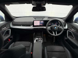 BMW専門のメカニックが、100項目にも上るポイントを徹底的にチェック。交換基準に達した部品があれば、弊社負担にて交換後、お客様へご納車致します。