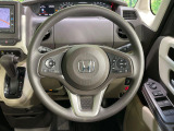 【ステアリングスイッチ】運転中、前方から目線をそらすことなく、オーディオ等の操作が可能な便利機能!安心&快適なドライブを演出してくれます♪