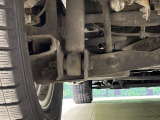 お車を安心してお乗りいただく為には、足回りの定期点検が欠かせません。サービスサポート(有償保証)では無料点検もご提供しており、安心のカーライフをお過ごしいただけるサポート体制が整っています。