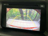 【サイド&バックカメラ】停車・駐車時に死角になりがちな運転席から見えづらいサイドとリアの障害物を確認できます!雨天時や夜間などは特に活躍してくれるアイテムです。