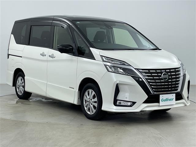セレナ 2.0 ハイウェイスターV 4WD 4WD 修復歴無し