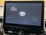 【10.5インチナビ】高級感とインパクトのある大画面ナビを装備。各種オーディオ操作はもちろん、スマホ連携もできる利便性の高いナビです♪