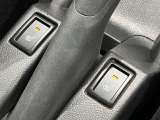 【シートヒーター】寒い日に重宝するシートヒーター!エアコンより早く温まってくれるので寒がりの人も安心ですね♪エアコンの温風は乾燥するから苦手、という方にもをおすすめです。