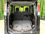 普段のお買い物や通勤、送迎等に十分な荷室スペースを確保しております。セカンドシートを倒すと、大きな荷物の積載も可能です♪