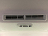【サーキュレーター】エアコンの風を後部座席まで届けてくれ、広い車内空間でも素早く快適な温度になります♪真夏や真冬に便利な機能です。