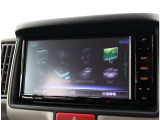 お車選びをお楽しみ頂けるよう、在庫車の展示スペースを十分に確保しております。