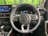 【純正革巻きステアリング】上質な革を使用することで、手にしっかり馴染みとても運転しやすいハンドルです♪