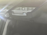 【トヨタセーフティセンス】走行中に前方の車両等を認識し、衝突しそうな時は警報とブレーキで衝突回避と被害軽減をアシスト。より安全にドライブをお楽しみいただけます。