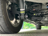 お車を安心してお乗りいただく為には、足回りの定期点検が欠かせません。サービスサポート(有償保証)では無料点検もご提供しており、安心のカーライフをお過ごしいただけるサポート体制が整っています。