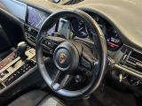 マカン  GTS 4WD 本革シート
