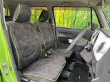 運転席シート廻りは使用感も少なく、良好な状態となっています。丁寧に使われていたことがよくわかりますね。