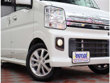 自社工場を3拠点完備しております。重整備やカスタムを始め、ご購入後のお車のメンテナンスも弊社にお任せください。