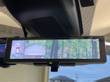 【アラウンドビューモニター】専用のカメラにより、上から見下ろしたような視点で360度クルマの周囲を確認することができます☆死角部分も確認しやすく、狭い場所での切り返しや駐車もスムーズに行えます。