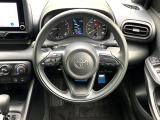 インテリアに合わせたデザインのステアリングは、運転される方のことも考え、運転しやすい形状、大きさです。是非一度、実際に触ってお確かめください。