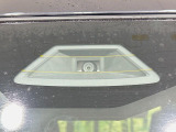 【スズキ セーフティサポート】走行中に前方の車両等を認識し、衝突しそうな時は警報とブレーキで衝突回避と被害軽減をアシスト。より安全にドライブをお楽しみいただけます。