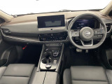 エクストレイル 1.5 G e-4ORCE 4WD 4WD 本革シート
