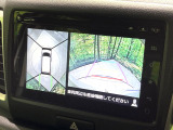 【全方位モニター用カメラ】専用のカメラにより、上から見下ろしたような視点で360度クルマの周囲を確認することができます☆死角部分も確認しやすく、狭い場所での切り返しや駐車もスムーズに行えます。