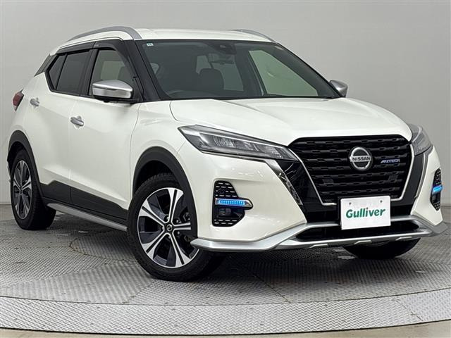 キックス  オーテック 4WD 本革シート