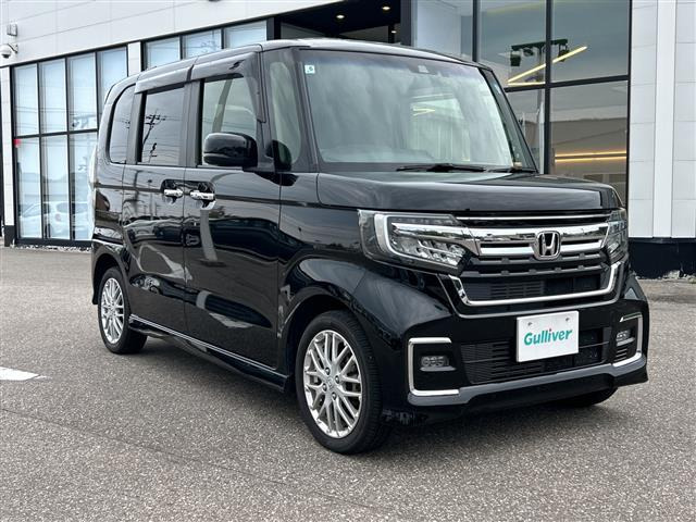 N-BOXカスタム L ターボ 4WD 修復歴無し