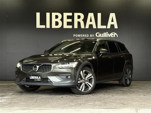 V60クロスカントリー B5 AWD プロ 4WD 4WD 本革シート