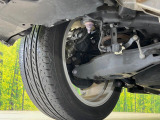 お車を安心してお乗りいただく為には、足回りの定期点検が欠かせません。サービスサポート(有償保証)では無料点検もご提供しており、安心のカーライフをお過ごしいただけるサポート体制が整っています。