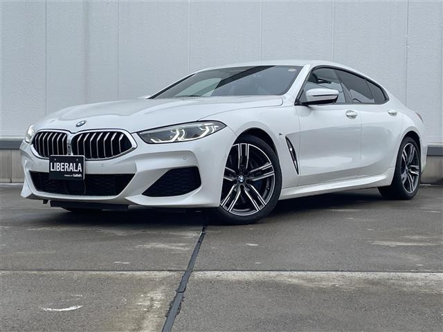 8シリーズグランクーペ 840i 本革シート サンルーフ