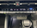 【シートヒーター&ベンチレーション】夏場は涼しい風でお尻や背中の熱やムレを防ぎ、冬はエアコンよりも早く温まってポカポカに!季節を問わず快適に過ごせます。