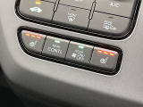 【シートヒーター】寒い日に重宝するシートヒーター!エアコンより早く温まってくれるので寒がりの人も安心ですね♪エアコンの温風は乾燥するから苦手、という方にもをおすすめです。
