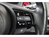 安全運転支援システムHonda SENSINGを搭載。衝突軽減ブレーキや、誤発進抑制機能、アダプティブクルーズコントロール、車線維持など複数の先進技術で安心・快適なドライブをサポートします。