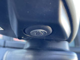 【全方位カメラ】全方位カメラが搭載されています。駐車などの際にも前後左右を俯瞰して確認することが出来るので安心です!