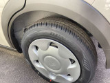 ☆お車についた傷やヘコミ、事故の修理もハヤシにお任せください。自社鈑金工場で修理ができますの安心です☆