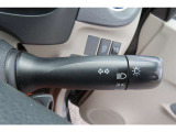 運転席から操作できる各種スイッチもお問い合わせいただければ機能の説明ができますのでお気軽にお問い合わせ下さいね。