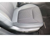 ★運転席座面★目立つ使用感は殆どございません★クリーニング済★