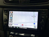日産ディーラーナビ、フルセグTV、DVD再生、ミュージックサーバー、Bluetooth機能が付いておりますので快適にドライブを楽しむ事が出来ます。