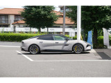 スポーツカー並みの性能を持ちながら、日常での使いやすさをドライバーへ提供する。