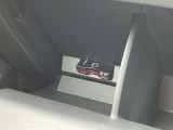 ■Volkswagen認定中古車(Das Welt Auto)とは■ ドイツ語で&ldquo;ザ・ワールドカー&rdquo;の意味を持つこのブランドは、まさに世界品質をお届けするというフォルクスワーゲンの哲学から生まれました