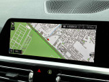 最新鋭の自社整備工場にて、車検・点検は勿論の事、あらゆるご要望にお応えすべく輸入車ディーラーならではの最新のコンピューターシステムとベテランの整備士がバックUP!