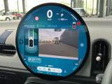 【バックカメラ】鮮明な画像でバック駐車の必需品です!前後コーナーセンサー付きですので、障害物までの距離を音とビジュアルで知らせてくれます