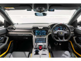Optional stitching on steering wheel