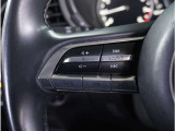 【ステアリングスイッチ】運転中、前方から目線をそらすことなく、オーディオ等の操作が可能な便利機能。安心&快適ドライブにはマストな装備。
