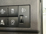 延長保証につきましてはお求めいただく車両によって保証料が異なりますので、当店スタッフまでお気軽にお問い合わせくださいませ。