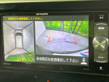 【アラウンドビューモニター】専用のカメラにより、上から見下ろしたような視点で360度クルマの周囲を確認することができます☆死角部分も確認しやすく、狭い場所での切り返しや駐車もスムーズに行えます。