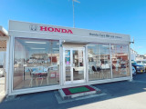 当店の車はHonda認定中古車になります。納車前の点検整備、内外装の仕上げもちろんのこと、走行距離無制限の無料保証もついておりますのでお客様に安心していただけるお車を取り揃えております。