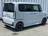 この度は、当店のお車を閲覧いただきまして誠にありがとうございます。中古車1台限りのお車ですので、少しでも気になられましたら、お問い合わせ下さい♪
